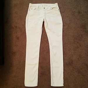 Kenneth Cole White Jeans